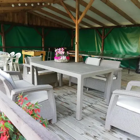 Goscinne Pod Tuja Gasthof Wisełka